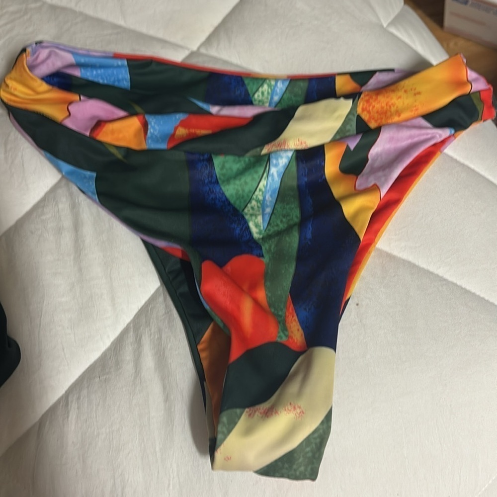 SHEIN bathing suit strapless set - Picture 3 of 6